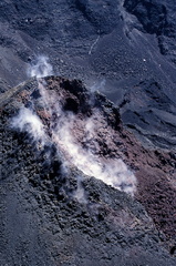 Piton de la Fournaise (2632 m)