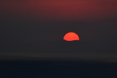Yin-yang sunset on Elba