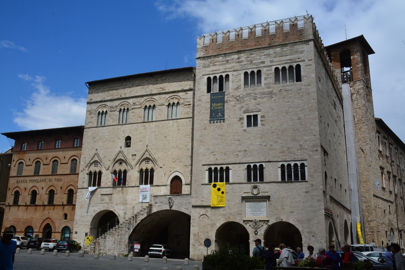 Palazzo del Capitano and Palazzo del Popolo