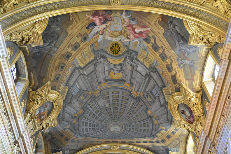 Jesuitenkirche, fake dome