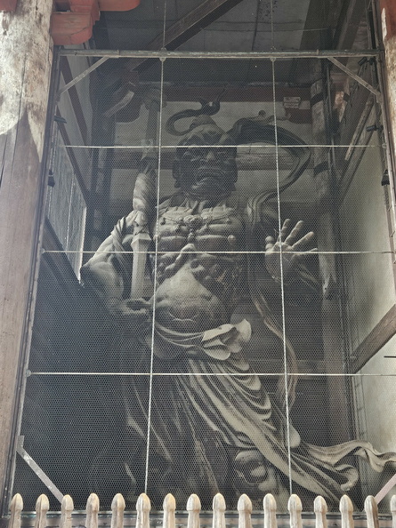 Tōdai-ji temple gates